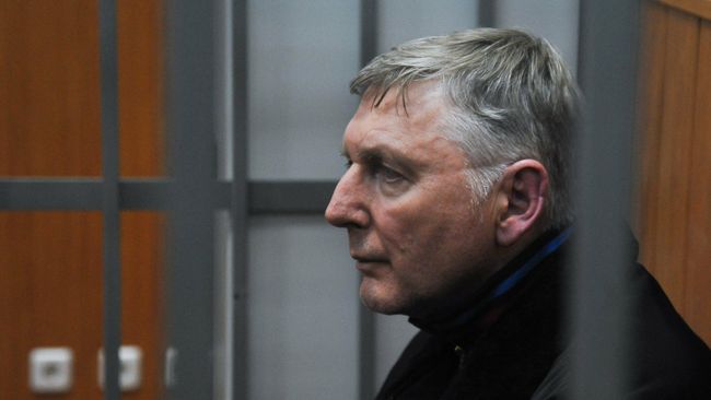 Начальник управления в центральном аппарате ФТС России Александр Кизлык в Басманном районном суде Москвы Начальник управления в центральном аппарате ФТС России Александр Кизлык в Басманном районном суде Москвы