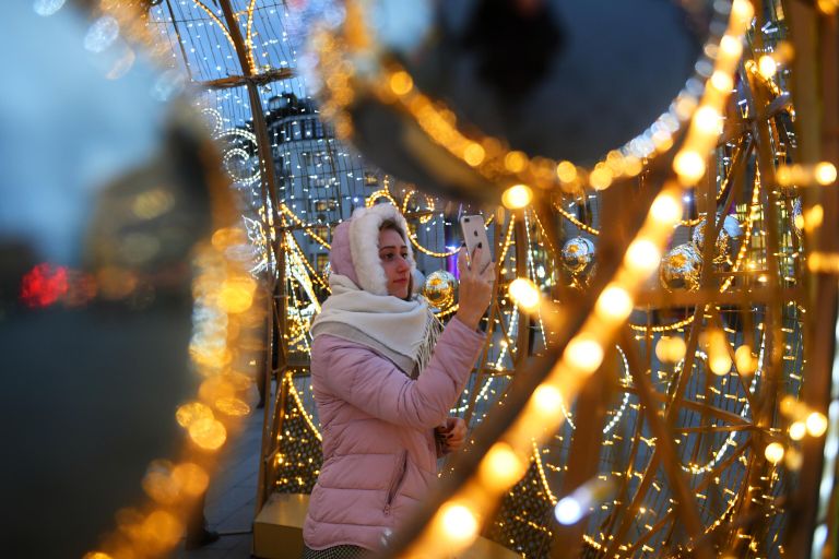 Новогоднее украшение центральных площадей и улиц Москвы Новогоднее украшение центральных площадей и улиц Москвы