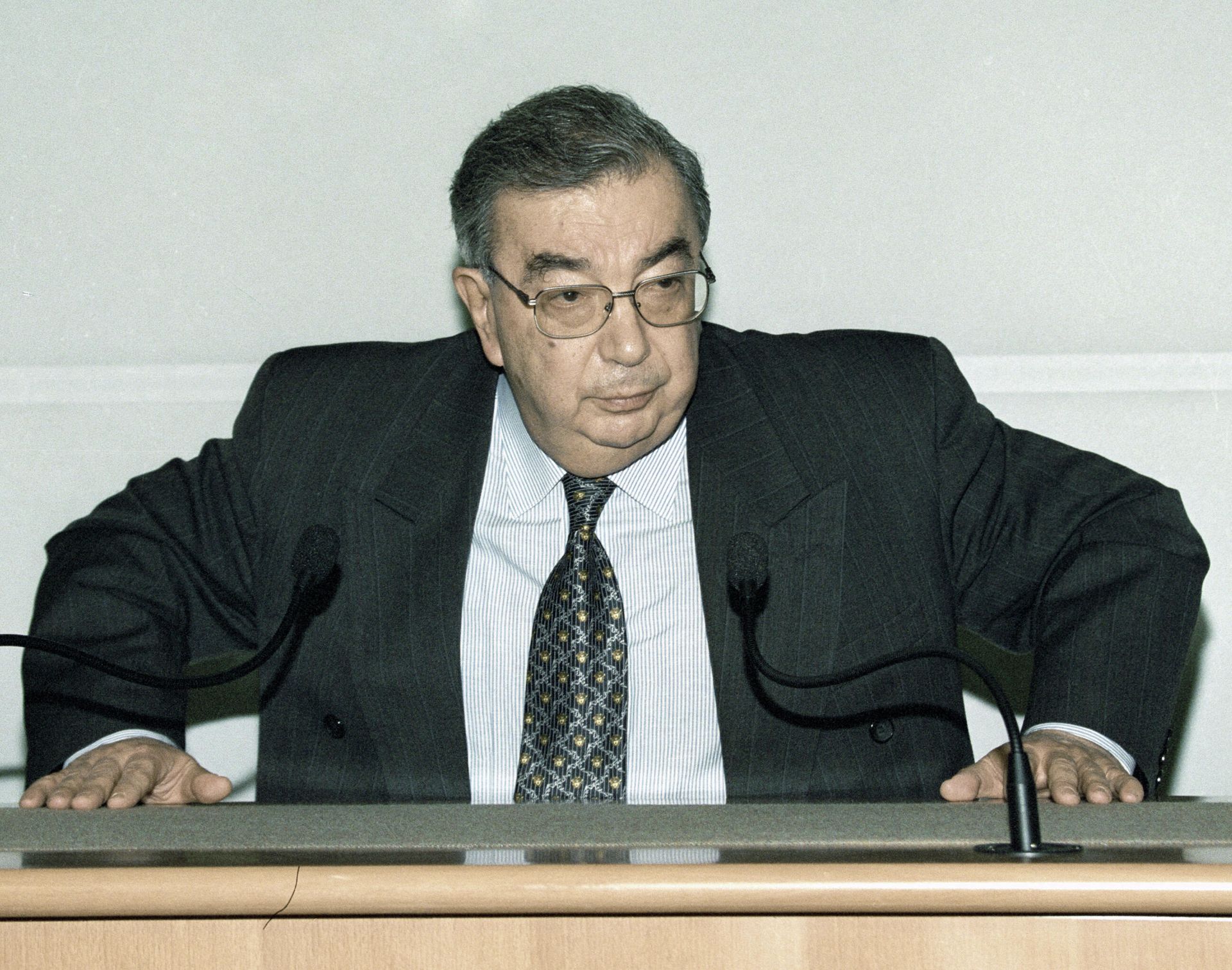 Премьер-министр России Евгений Примаков. 1 декабря 1998 года Премьер-министр России Евгений Примаков. 1 декабря 1998 года - РИА Новости, 1920, 10.07.2024
