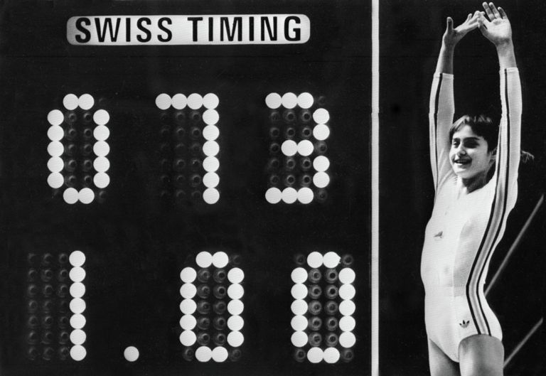 Румынская гимнастка Надя Команечи на Олимпийских играх в Монреале. 1976 год