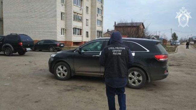 Кадры с места покушения на главу Рамонского района Николая Фролова Кадры с места покушения на главу Рамонского района Николая Фролова