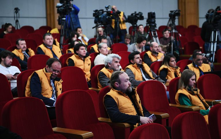 Журналисты на брифинге официального представителя Министерства иностранных дел России Марии Захаровой в Москве Журналисты на брифинге официального представителя Министерства иностранных дел России Марии Захаровой в Москве