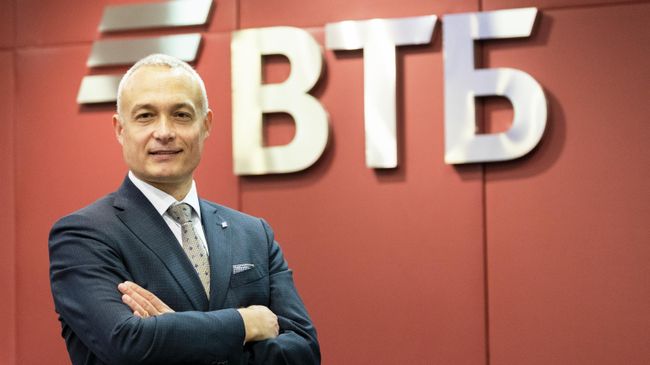 Руководитель департамента корпоративного цифрового бизнеса – старший вице-президент ВТБ Спартак Солонин Руководитель департамента корпоративного цифрового бизнеса – старший вице-президент ВТБ Спартак Солонин