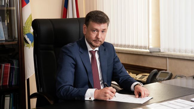 Руководитель Федеральной службы по гидрометеорологии и мониторингу окружающей среды (Росгидромет) Игорь Анатольевич Шумаков Руководитель Федеральной службы по гидрометеорологии и мониторингу окружающей среды (Росгидромет) Игорь Анатольевич Шумаков