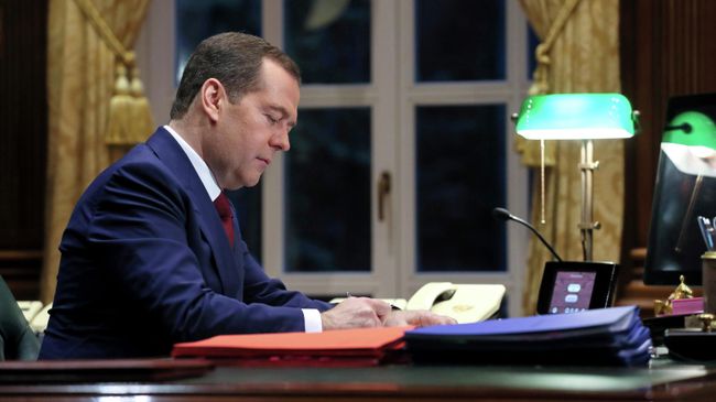 Дмитрий Медведев Дмитрий Медведев
