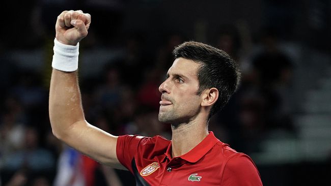 Сербский теннисист Новак Джокович на Кубке ATP в Австралии
