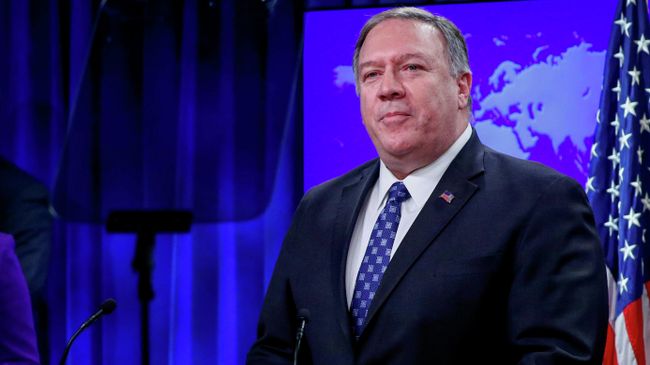 Госсекретарь США Майк Помпео во время пресс-конференции в Вашингтоне. 7 января 2020 Госсекретарь США Майк Помпео во время пресс-конференции в Вашингтоне. 7 января 2020