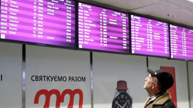 Информационное табло в аэропорту Борисполь. 8 января 2020 Информационное табло в аэропорту Борисполь. 8 января 2020