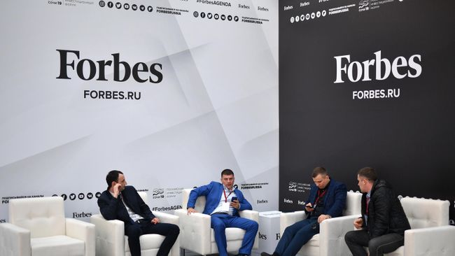Cтенд финансово-экономического журнала Forbes.ru Cтенд финансово-экономического журнала Forbes.ru