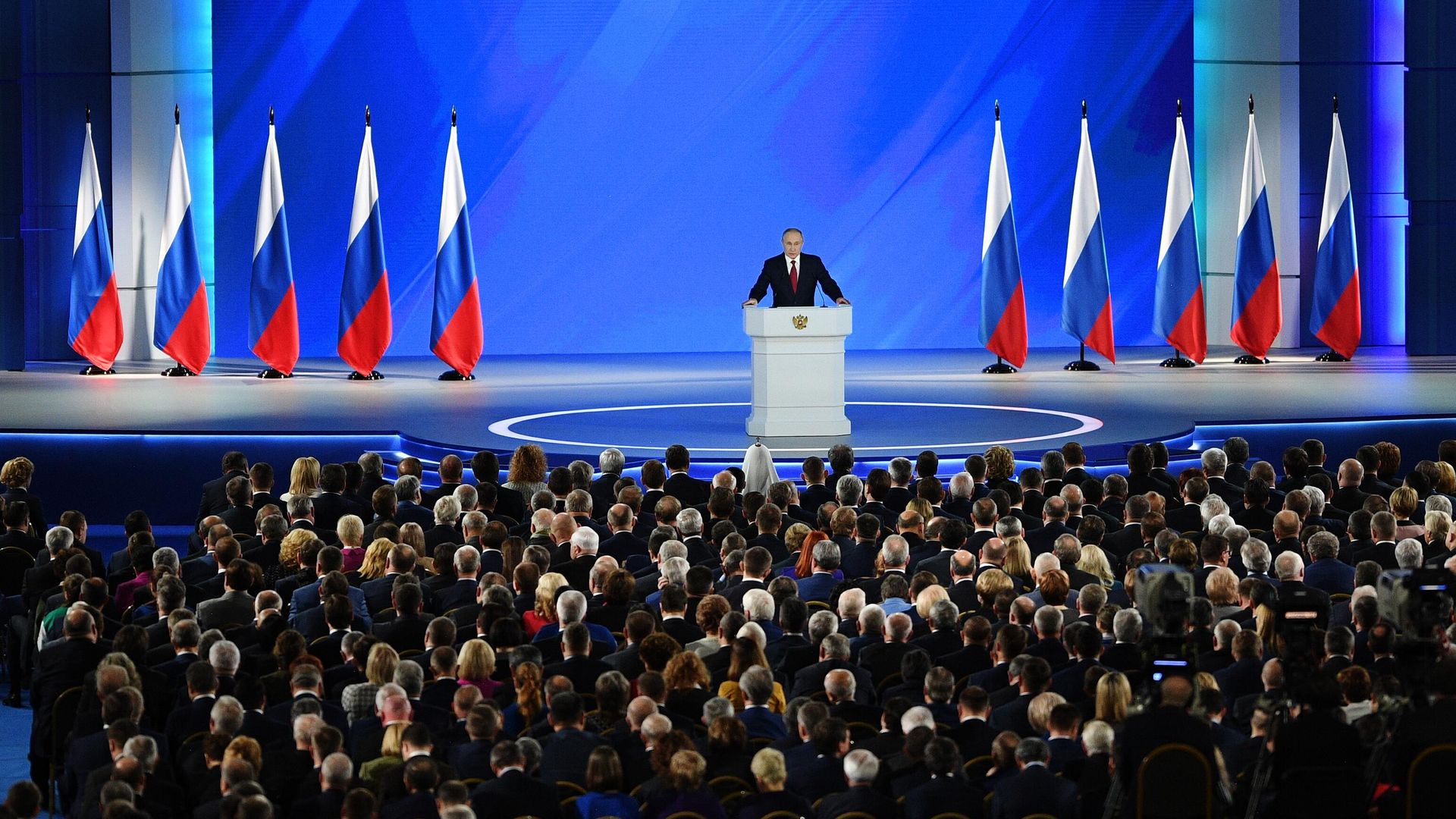 Владимир Путин выступает с ежегодным посланием Федеральному собранию Владимир Путин выступает с ежегодным посланием Федеральному собранию - РИА Новости, 1920, 20.02.2023