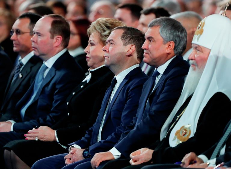 Председатель правительства РФ Дмитрий Медведев во время ежегодного послания президента РФ Владимира Путина Федеральному Собранию Председатель правительства РФ Дмитрий Медведев во время ежегодного послания президента РФ Владимира Путина Федеральному Собранию