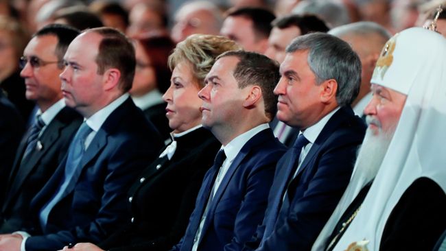 Председатель правительства РФ Дмитрий Медведев во время ежегодного послания президента РФ Владимира Путина Федеральному Собранию Председатель правительства РФ Дмитрий Медведев во время ежегодного послания президента РФ Владимира Путина Федеральному Собранию