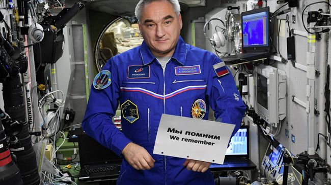 Российский космонавт Александр Скворцов – участник международной акции в социальных сетях против ксенофобии и Холокоста Мы помним/We remember Российский космонавт Александр Скворцов – участник международной акции в социальных сетях против ксенофобии и Холокоста Мы помним/We remember