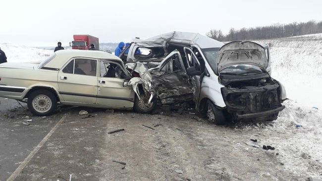 ДТП в районе села Полчаниновка Татищевского района, Саратовской области. 16 января 2019 ДТП в районе села Полчаниновка Татищевского района, Саратовской области. 16 января 2019
