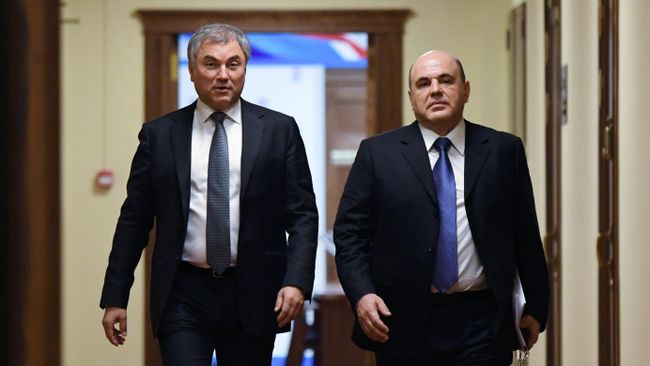 Кандидат на пост премьер-министра РФ Михаил Мишустин и председатель Государственной Думы РФ Вячеслав Володин Кандидат на пост премьер-министра РФ Михаил Мишустин и председатель Государственной Думы РФ Вячеслав Володин