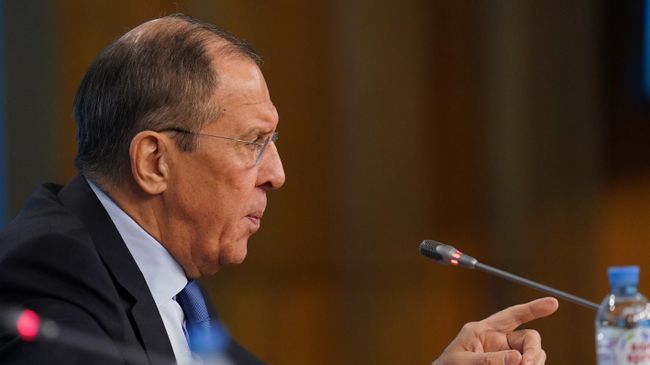 Исполняющий обязанности министра иностранных дел РФ Сергей Лавров во время пресс-конференции по итогам деятельности российской дипломатии 2019 года