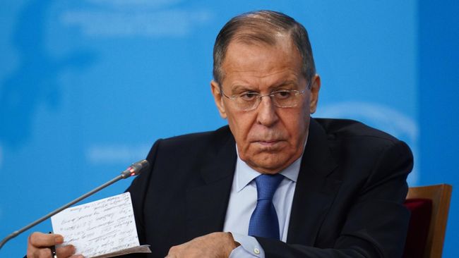 Исполняющий обязанности министра иностранных дел РФ Сергей Лавров