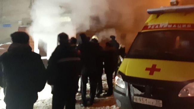На месте прорыва трубы отопления в хостеле в Перми На месте прорыва трубы отопления в хостеле в Перми