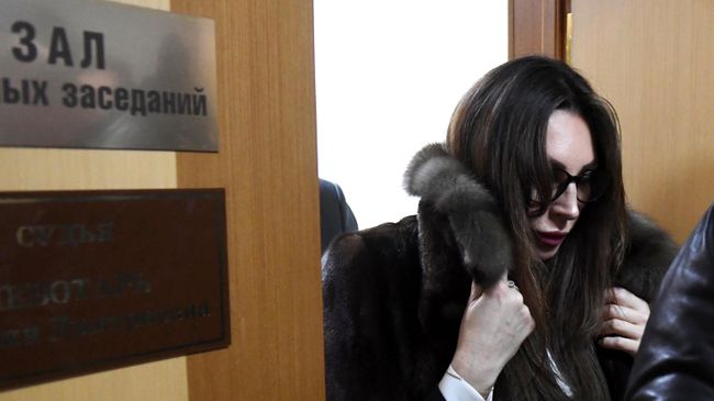 Актриса Наталья Бочкарева выходит из зала судебных заседаний в Преображенском суде Москвы. 20 января 2020 Актриса Наталья Бочкарева выходит из зала судебных заседаний в Преображенском суде Москвы. 20 января 2020