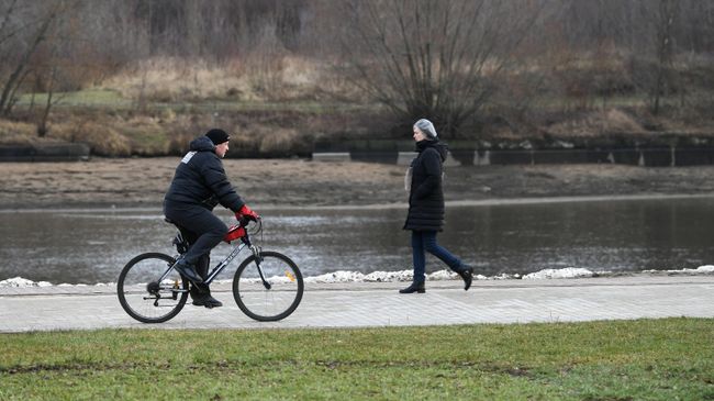 Теплая погода в Москве Теплая погода в Москве