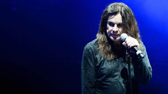 Вокалист британской рок-группы Black Sabbath Оззи Осборн Вокалист британской рок-группы Black Sabbath Оззи Осборн