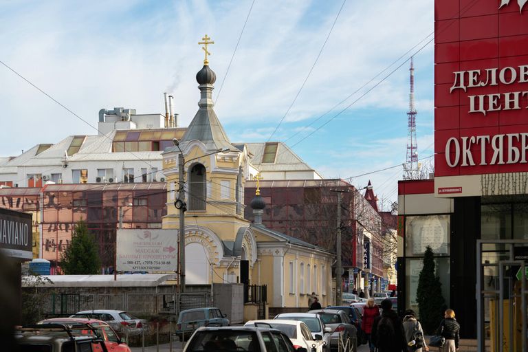 Церковь святых равноапостольных Константина и Елены