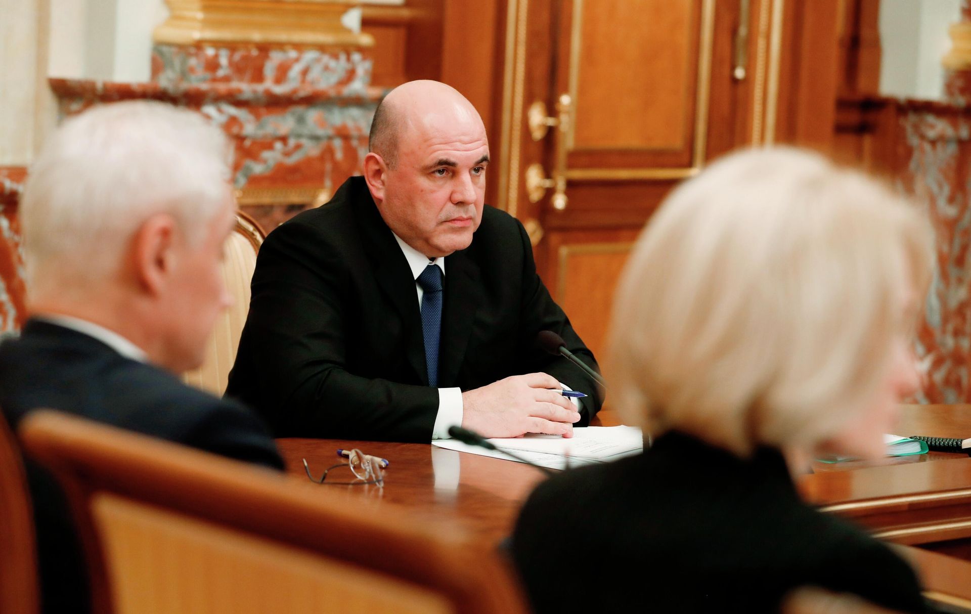 Председатель правительства РФ Михаил Мишустин проводит совещание с членами кабинета министров РФ Председатель правительства РФ Михаил Мишустин проводит совещание с членами кабинета министров РФ - РИА Новости, 1920, 13.09.2025