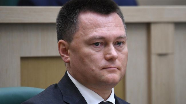 Игорь Краснов на заседании Совета Федерации РФ Игорь Краснов на заседании Совета Федерации РФ