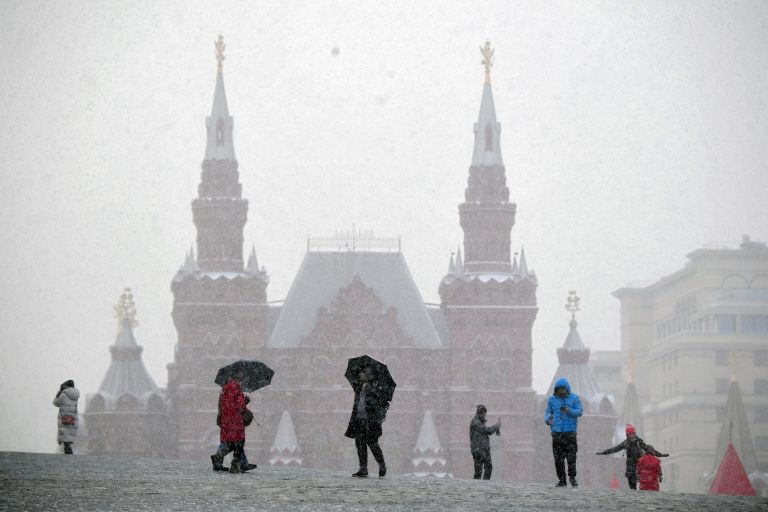 Снег в Москве