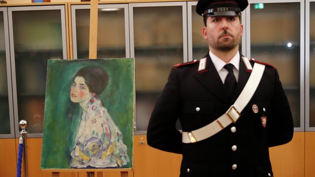 Портрет женщины Густава Климта Портрет женщины Густава Климта