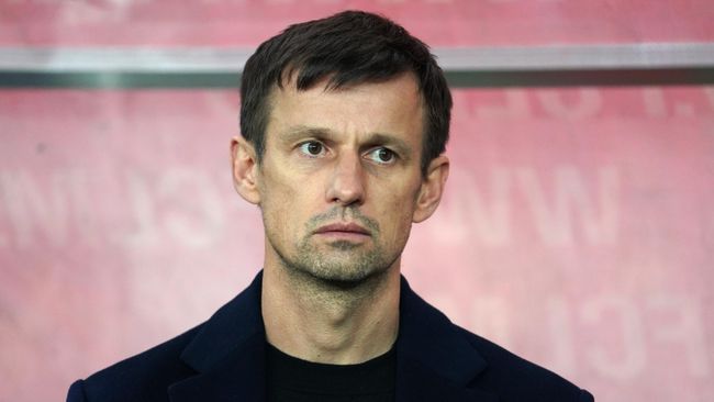 Главный тренер Зенита Сергей Семак Главный тренер Зенита Сергей Семак