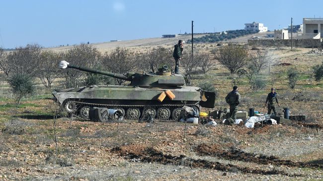 Сирийские военные в провинции Идлиб Сирийские военные в провинции Идлиб