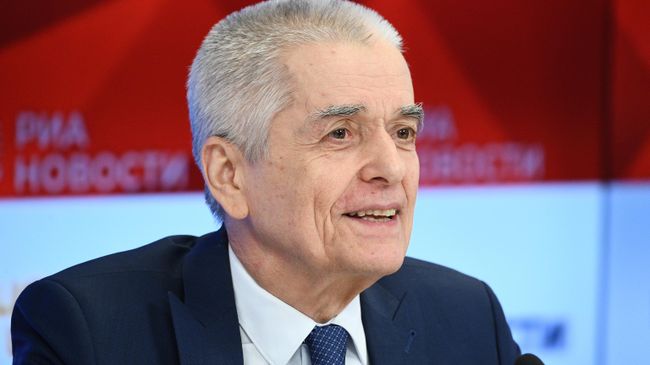 Геннадий Онищенко во время пресс-конференции на тему: Новый коронавирус: правда и вымысел в Международном мультимедийном пресс-центре МИА Россия сегодня Геннадий Онищенко во время пресс-конференции на тему: Новый коронавирус: правда и вымысел в Международном мультимедийном пресс-центре МИА Россия сегодня