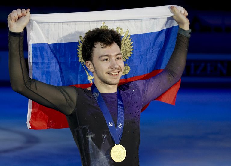 Фигурист Дмитрий Алиев 