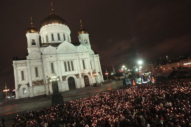 Празднование Рождества в Москве проходит без происшествий - ГУВД