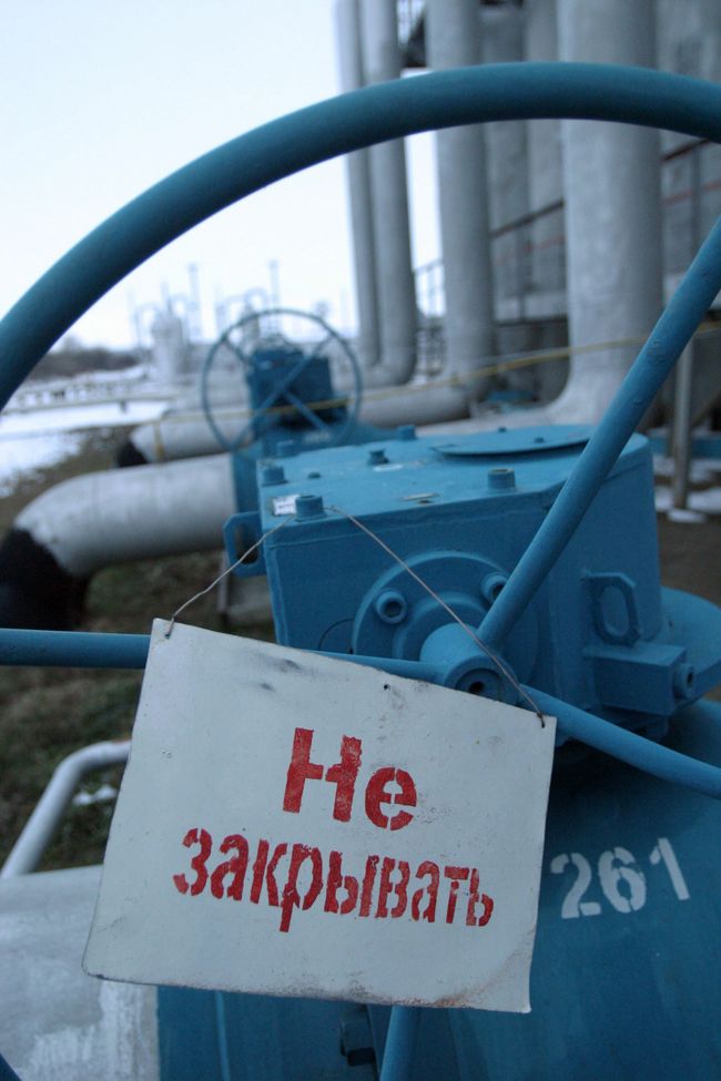 На компрессорной станции ОАО Газпром. Архив На компрессорной станции ОАО Газпром. Архив