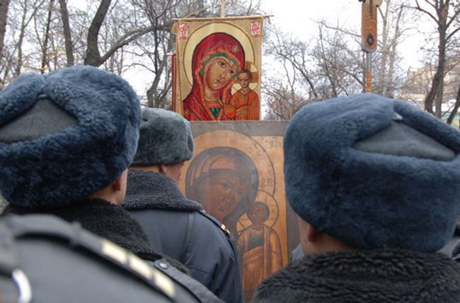 Сотрудники правоохранительных органов Сотрудники правоохранительных органов