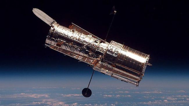 Космический телескоп Хаббл Космический телескоп Хаббл