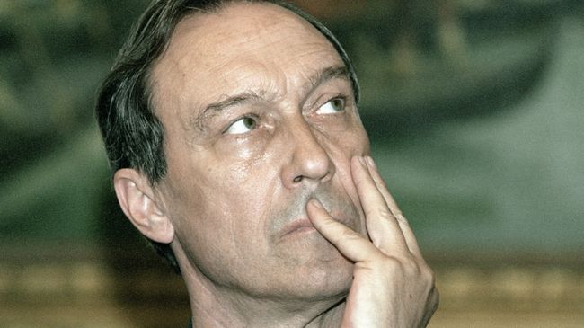 Артист театра и кино Олег Янковский