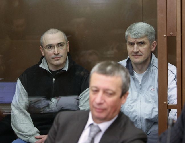 Суд отклонил ходатайство защиты подсудимых, которые настаивали на отводе судьи