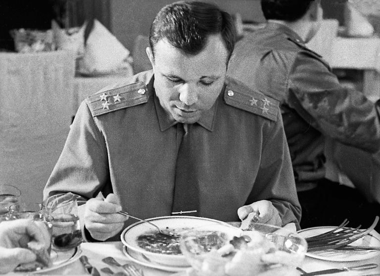 Обед Юрия Гагарина Обед Юрия Гагарина
