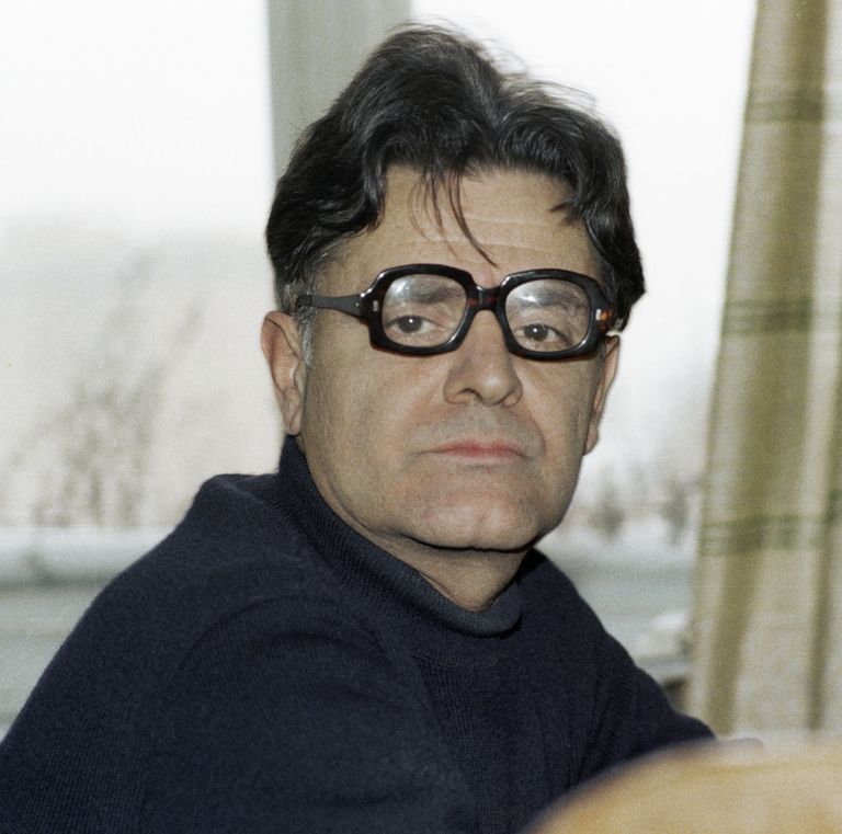 Писатель Искандер Писатель Искандер