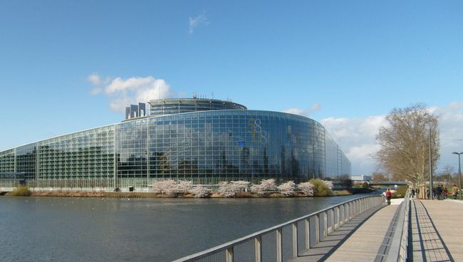 Здание Европарламента в Страсбурге