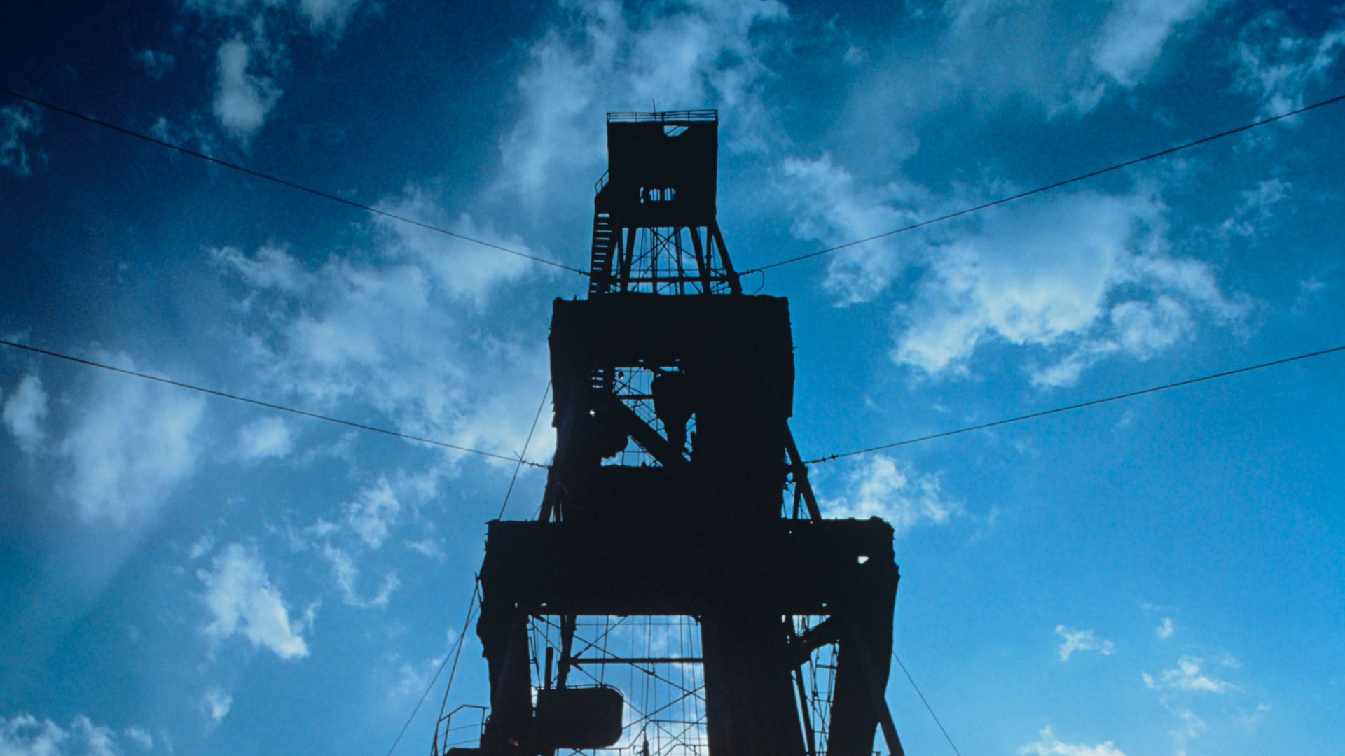 Нефтяная вышка Нефтяная вышка - РИА Новости, 1920, 07.11.2022
