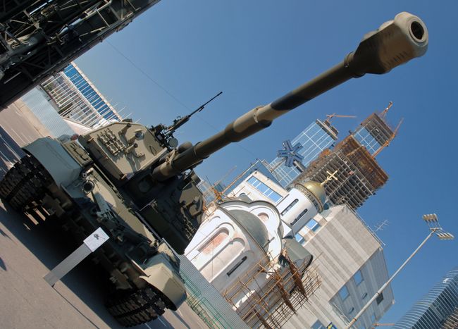 Самоходно-артиллерийское орудие российского производства 2С19 Мста-С. Архив Самоходно-артиллерийское орудие российского производства 2С19 Мста-С. Архив