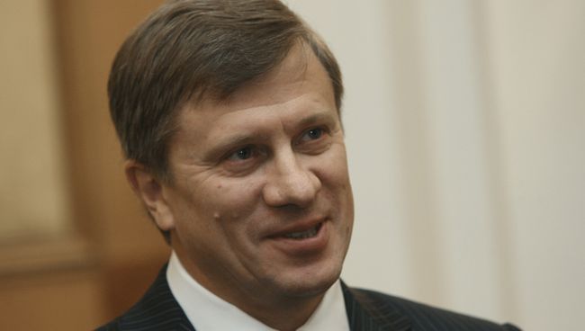 Виталий Савельев