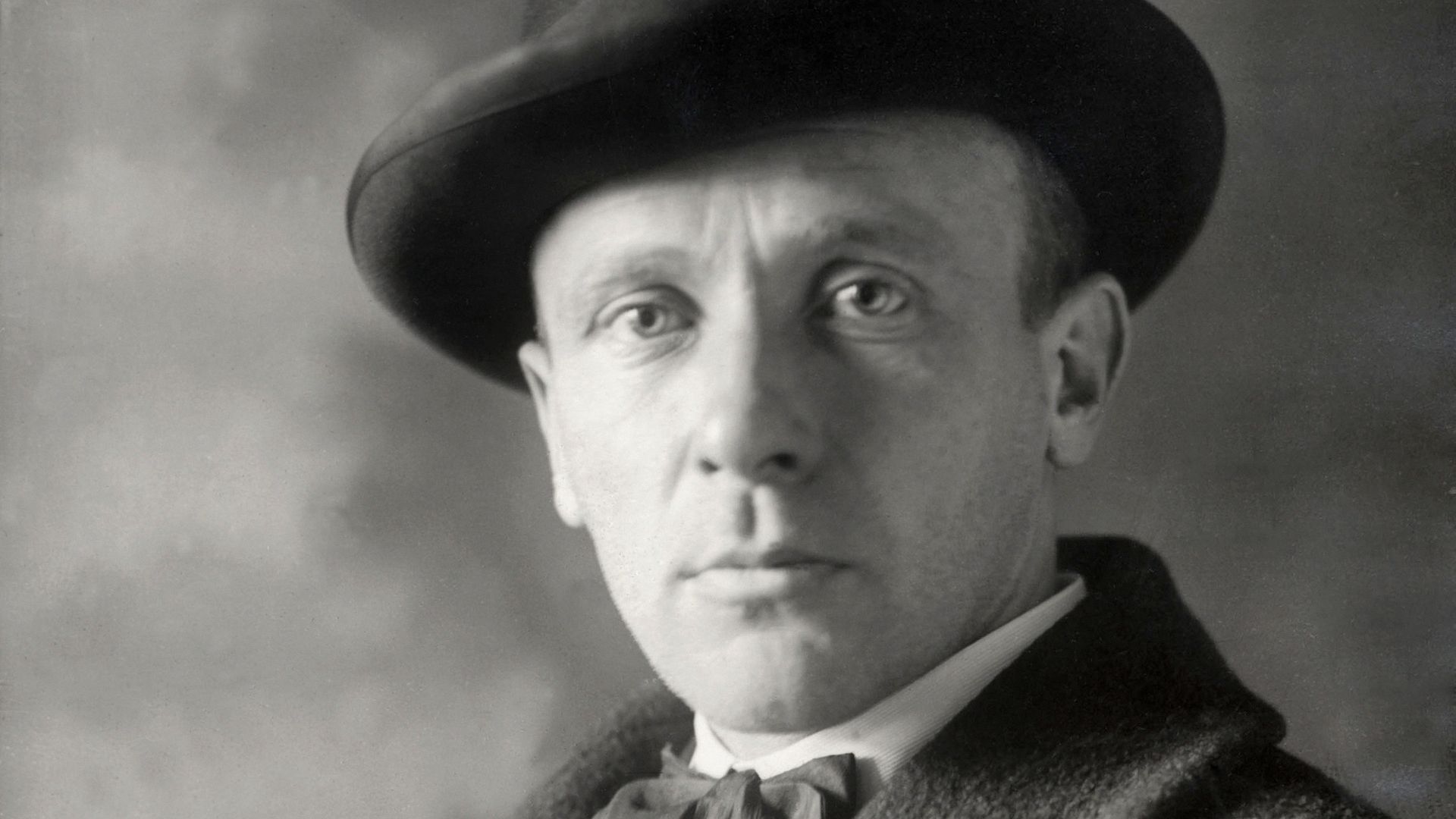 Писатель Михаил Булгаков - РИА Новости, 1920, 15.05.2026