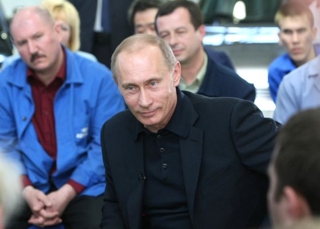Премьер-министр РФ Владимир Путин посетил АвтоВАЗ Премьер-министр РФ Владимир Путин посетил АвтоВАЗ