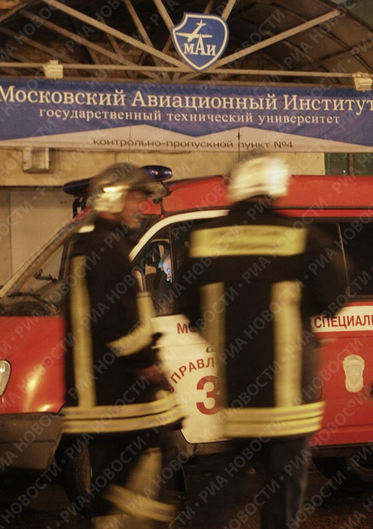 Ликвидация пожара в МАИ Ликвидация пожара в МАИ