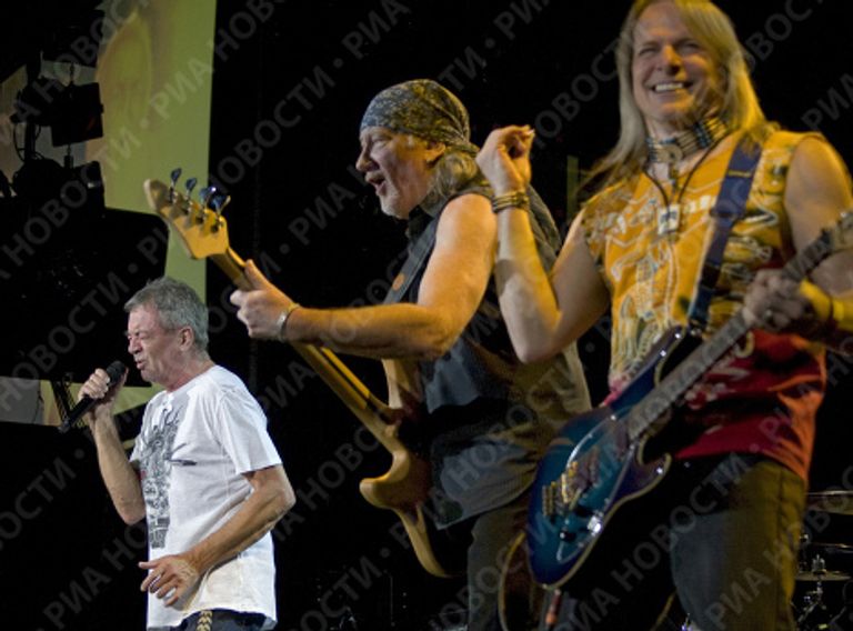 Концерт рок-группы Deep Purple прошел в Москве Концерт рок-группы Deep Purple прошел в Москве